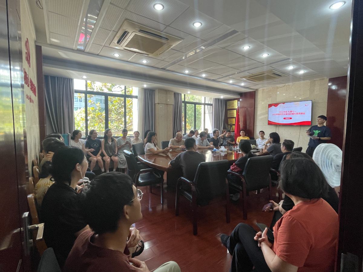 红心向党 礼赞七一.jpg